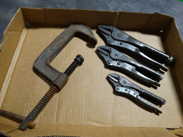 lot 6345 image: 3 Pairs of crescent vise grips and wellton C clamp.