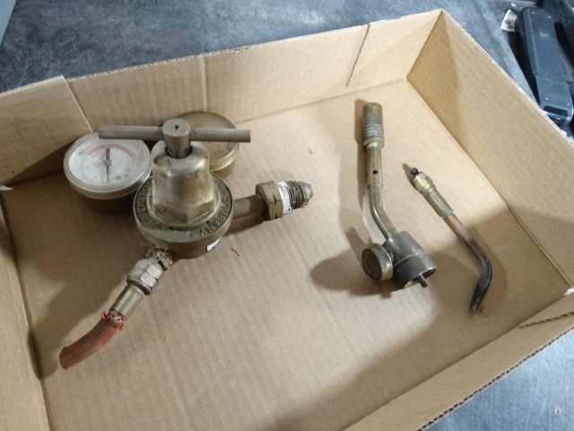 lot 6377 image: Torch guage and welding tips.