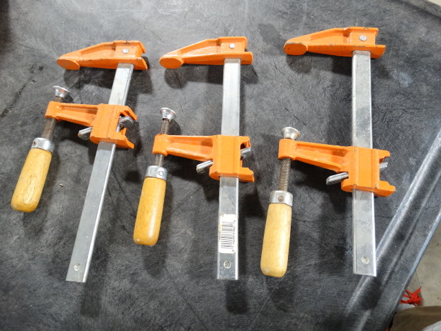 lot 6389 image: 3 Jorgensen clamps.