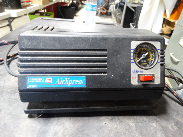 lot 6498 image: Air xpress air compresser.
