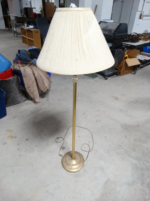 lot 6564 image: Floor lamp.