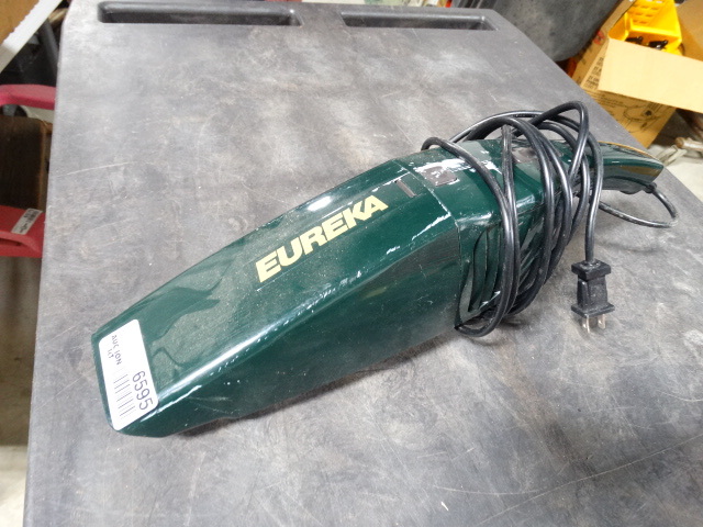lot 6595 image: Eureka hand held vacuum.