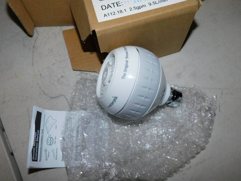 lot 5740 image: Lot of ShowerPik Shower Heads