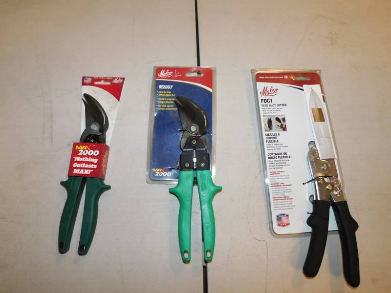 lot 5795 image: Lot of Malco Cutters