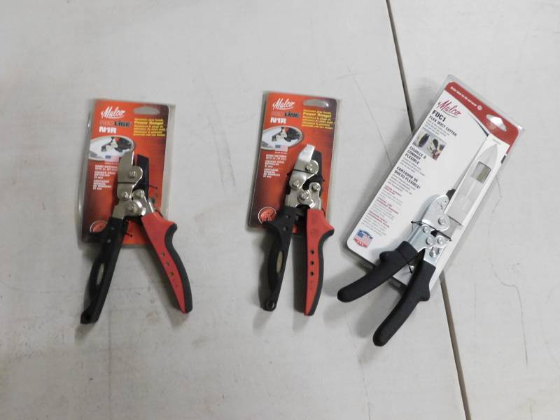 lot 5796 image: Lot of Malco 1 Flex Cutter and 2 Malco Notchers