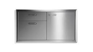 lot 5576 image: Lynx 42 in. Storage DoorDouble Drawer Combo