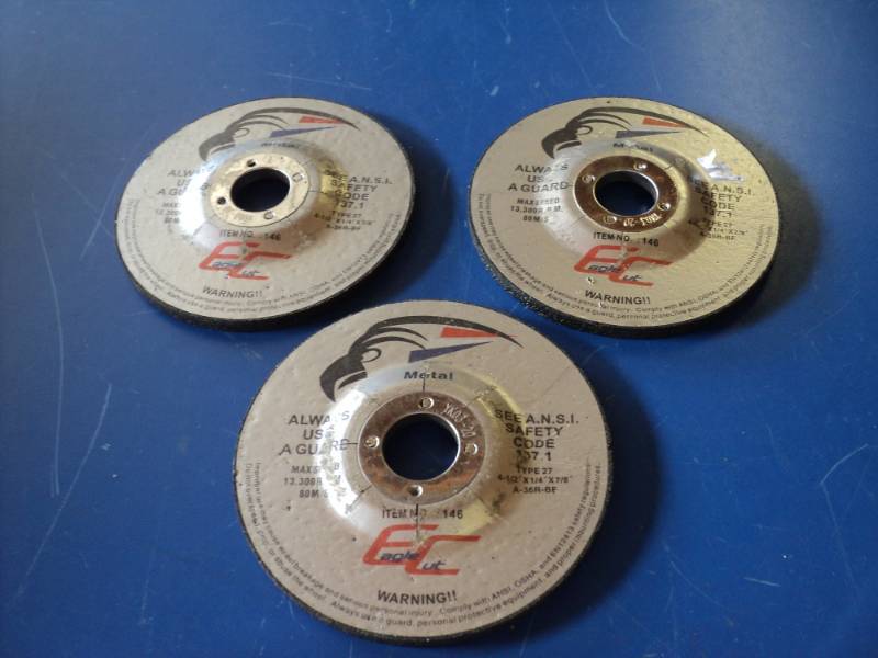 lot 8699 image: (3) ct lot Eagle Cut Metal Grinding blade, Type 27, 4-12 x 14 x 78