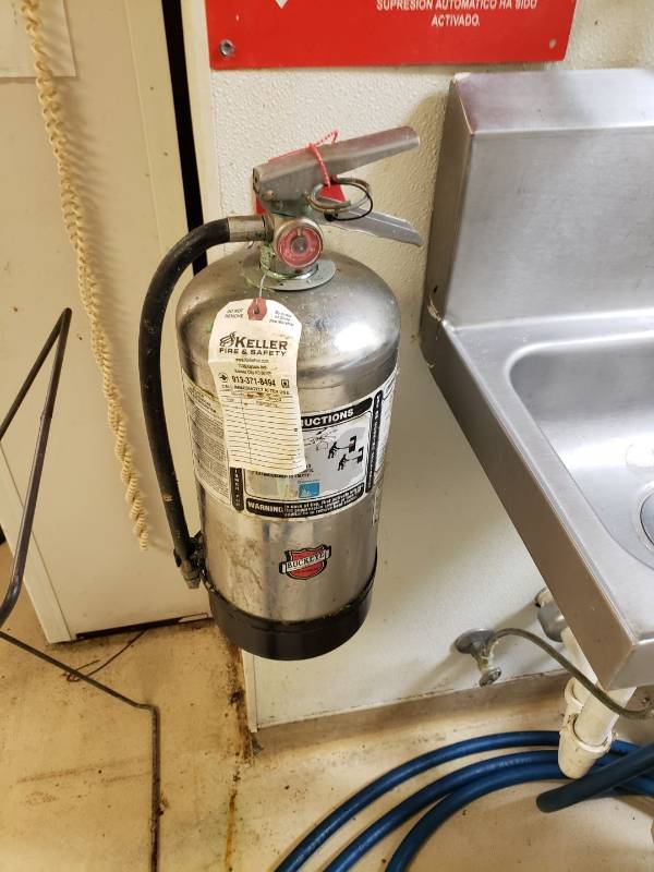 lot 8538 image: Class K fire extinguisher