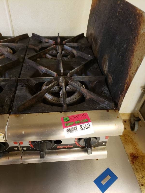 lot 8560 image: APW wyott Gas 2 burner stove