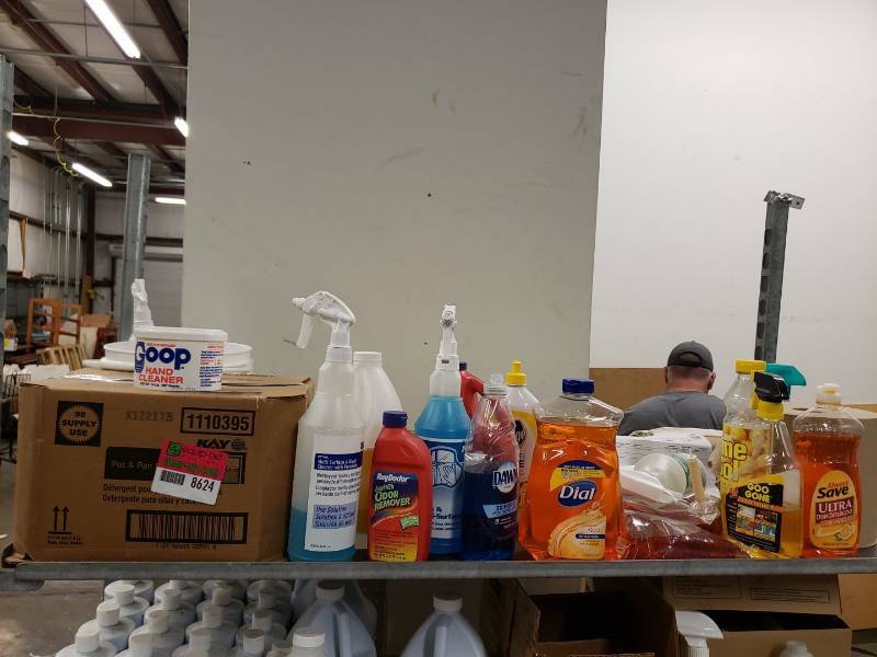 lot 8624 image: Chemicals on top shelf