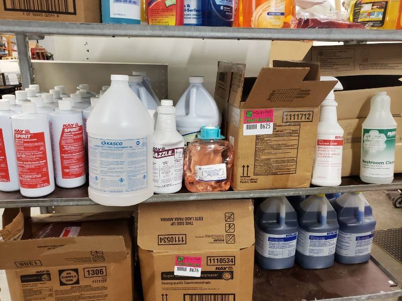 lot 8625 image: Chemicals on shelf