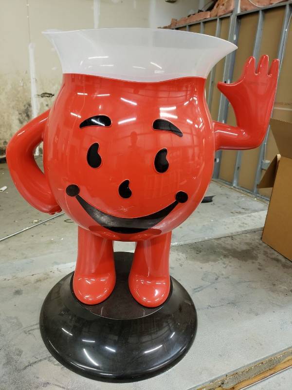 lot 8659 image: Kool Aid Man