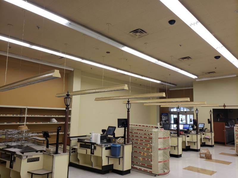 lot 8698 image: (6) Hanging lights above checkout counters