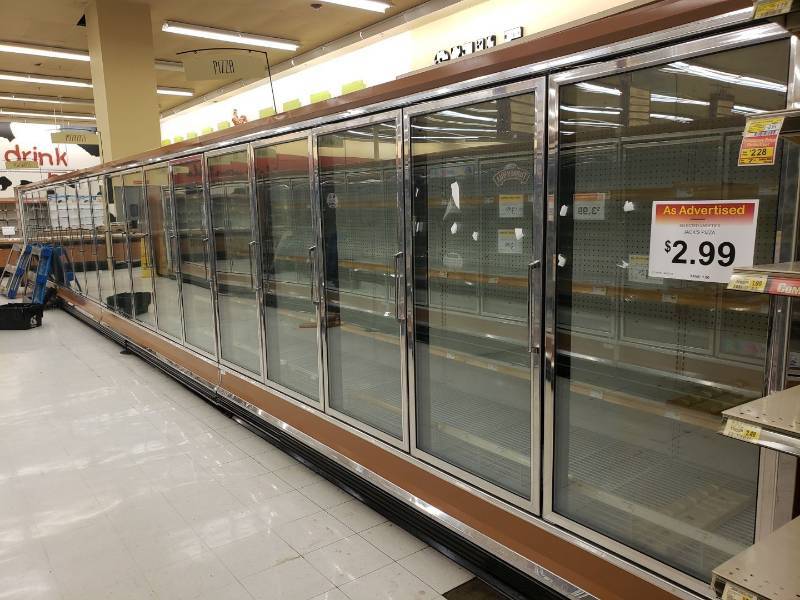 lot 8730 image: Hussman (19) door reach in freezer section