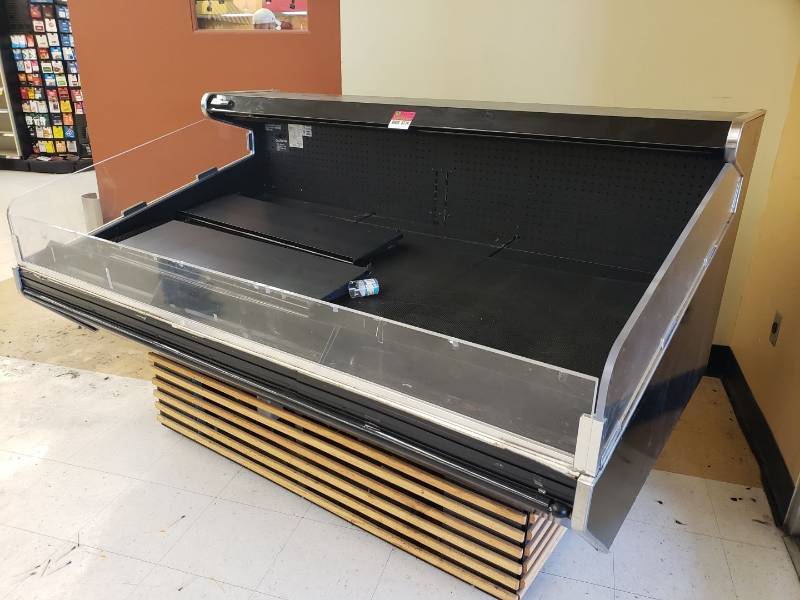 lot 8739 image: Barker Self contained refrigerated merchandiser