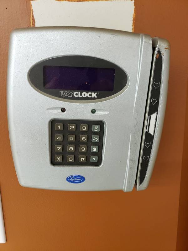 lot 8740 image: payclock time clock