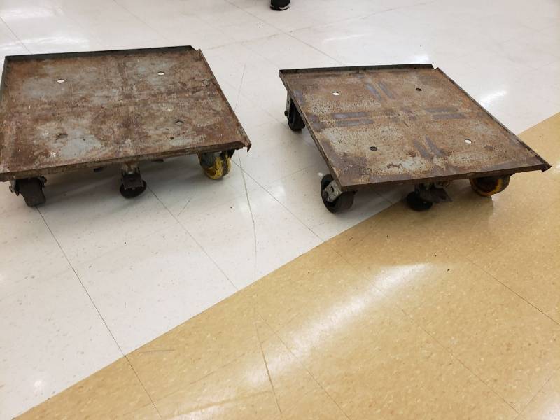 lot 8750 image: (2) heavy duty 4 wheel carts