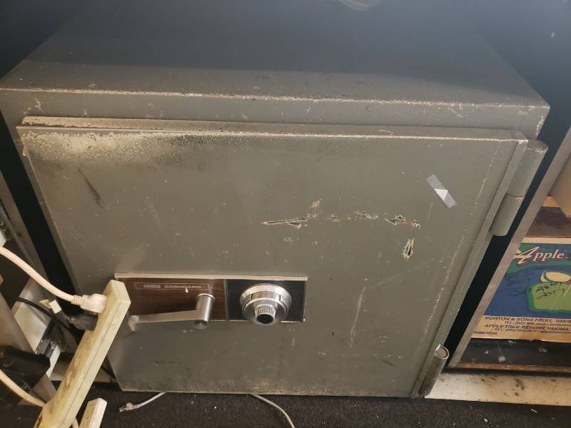 lot 8757 image: Diebold Safe with combination