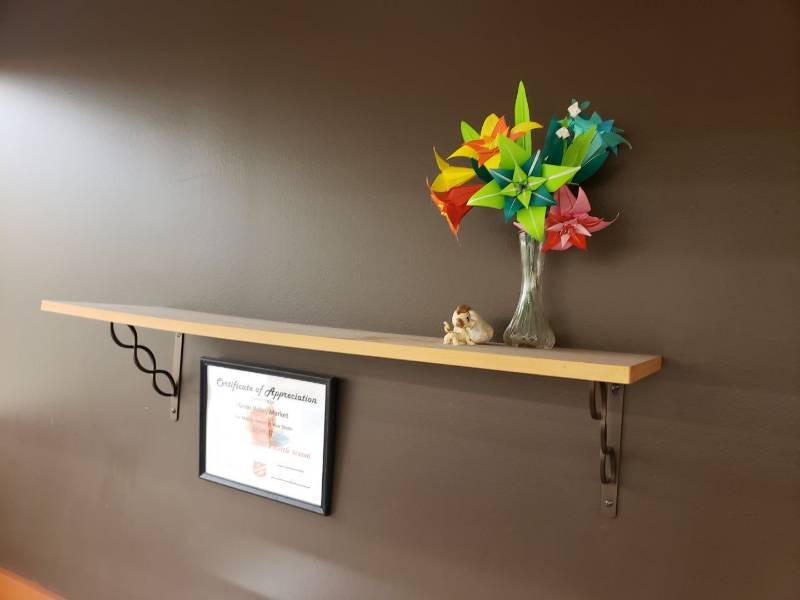 lot 8759 image: wall shelf and vase
