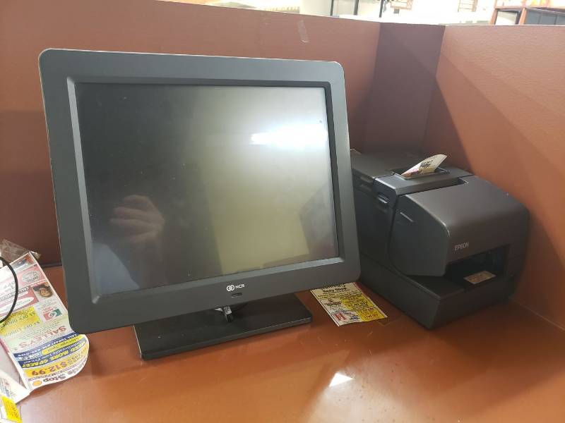 lot 8761 image: Checkout system in customer services