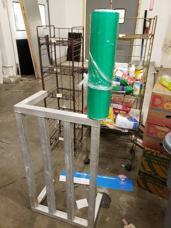 lot 8668 image: Dunnage rack, shrink wrap and other racks