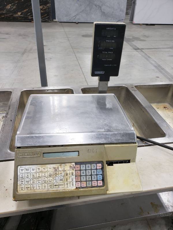 lot 8815 image: Hobart 30 lb digital scale