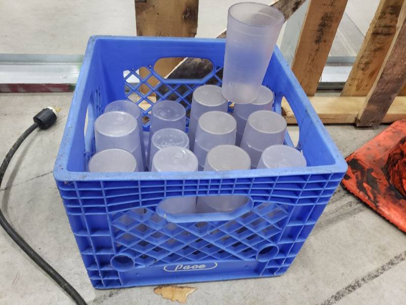 lot 8818 image: Crate of water glasses