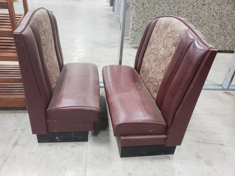 lot 8831 image: (2) booths