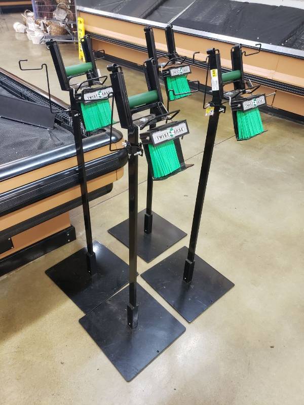 lot 2190 image: (4) twist ease bag stands