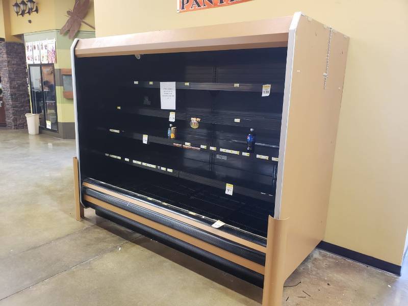 lot 2195 image: 96 inch Hussman open merchandiser