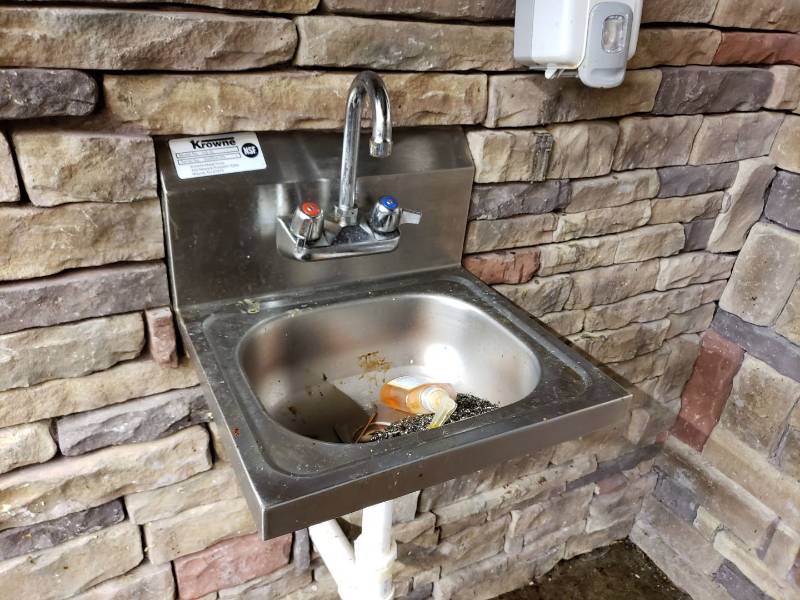 lot 2218 image: stainless hand sink