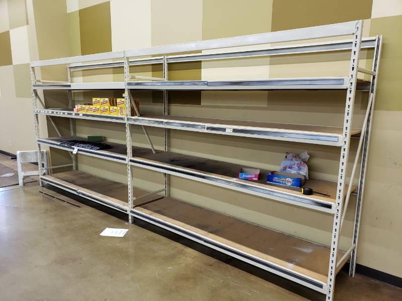lot 2261 image: 2 sections pallet shelving