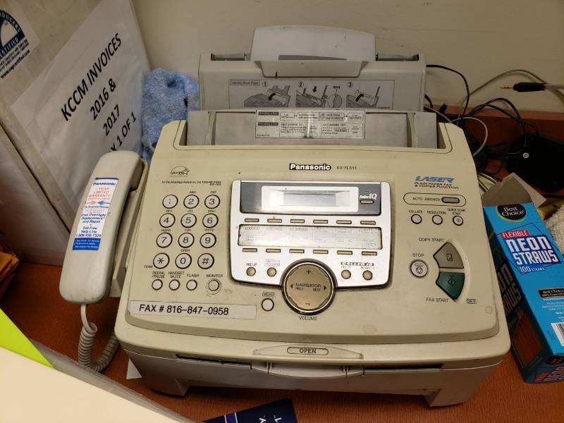 lot 2284 image: Panasonic fax machine
