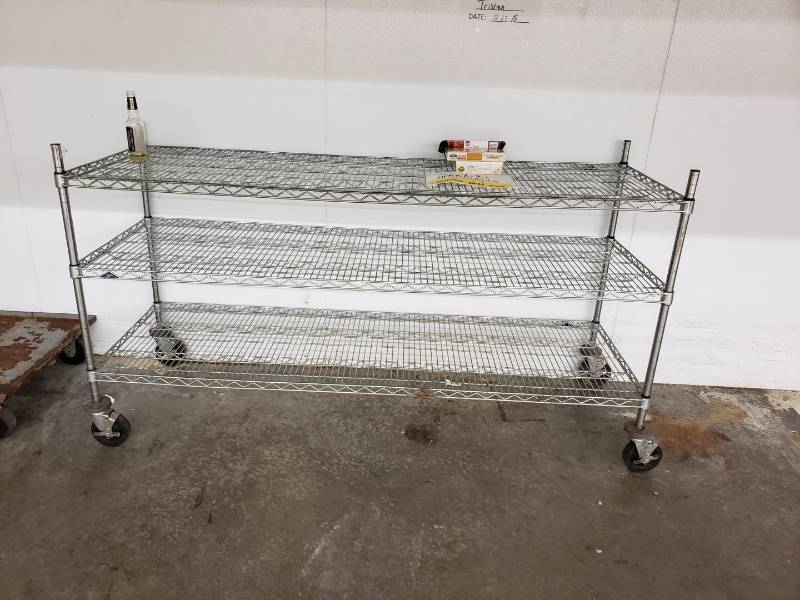 lot 2306 image: 72x24x36 metal cart