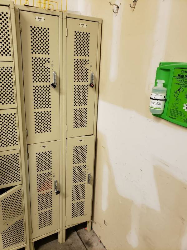 lot 2308 image: 4 lockers