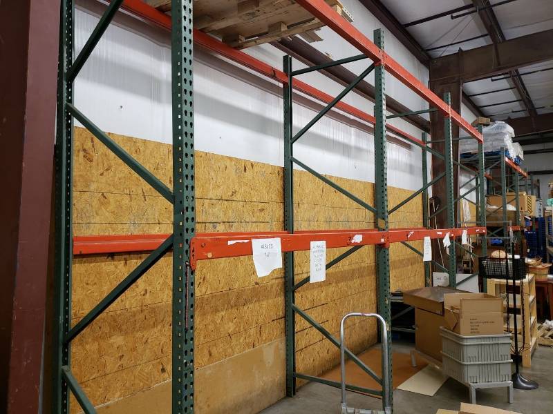 lot 2347 image: 3 sections of pallet racking