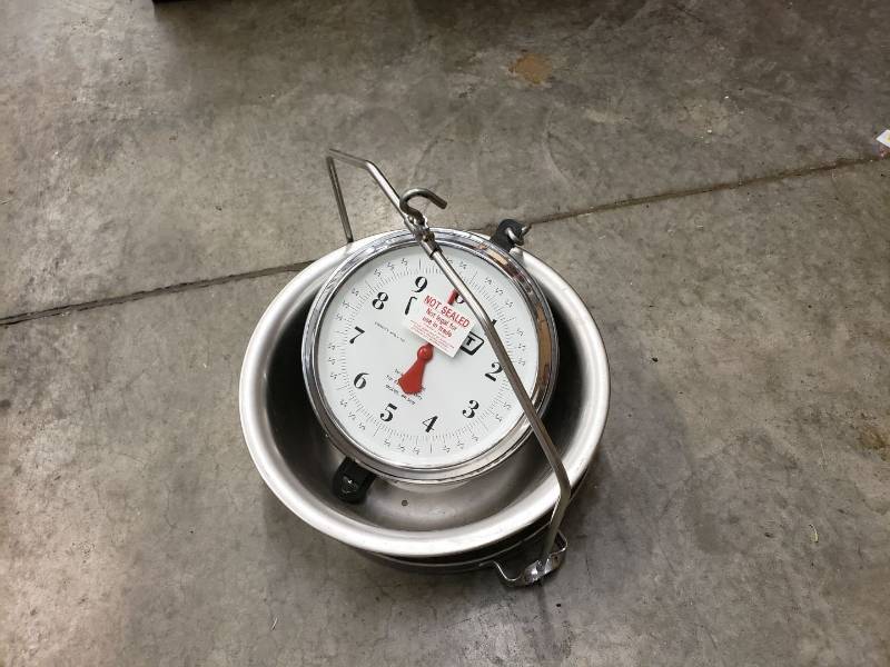 lot 2373 image: Hobart hanging scale