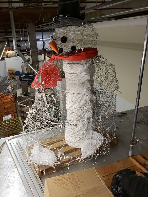 lot 2382 image: Lighted snowman