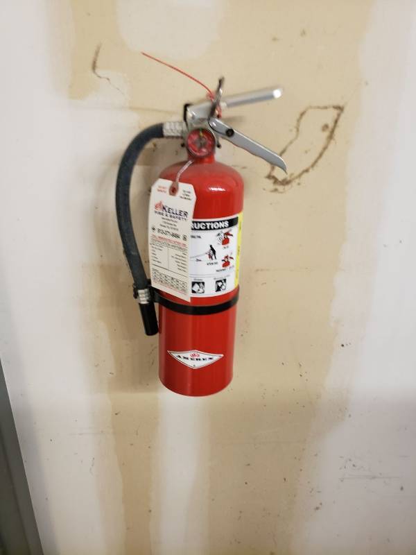 lot 2397 image: fire extinguisher