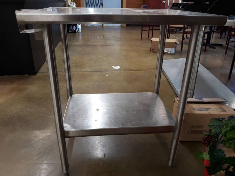 lot 2502 image: Stainless Steel Table with 1 Shelf 24x32x36