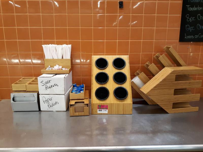 lot 2541 image: Wood Dispensers, Trays and More