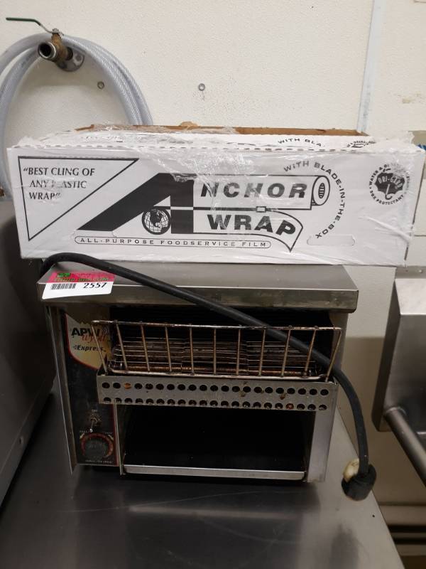 lot 2557 image: APW Toaster Model # AT - Express