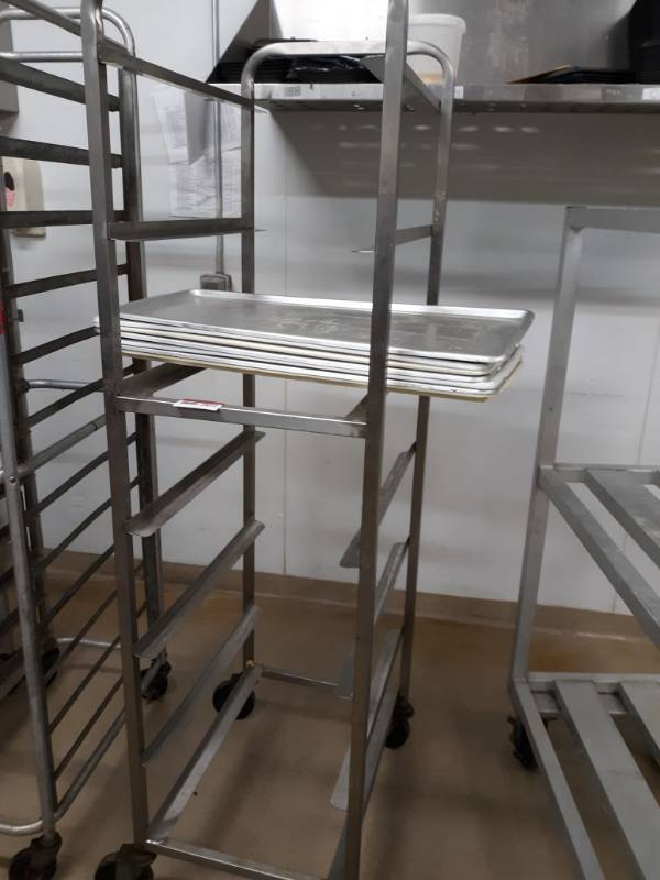 lot 2612 image: Full Size Sheet Pan Rack on Casters 19x26x71