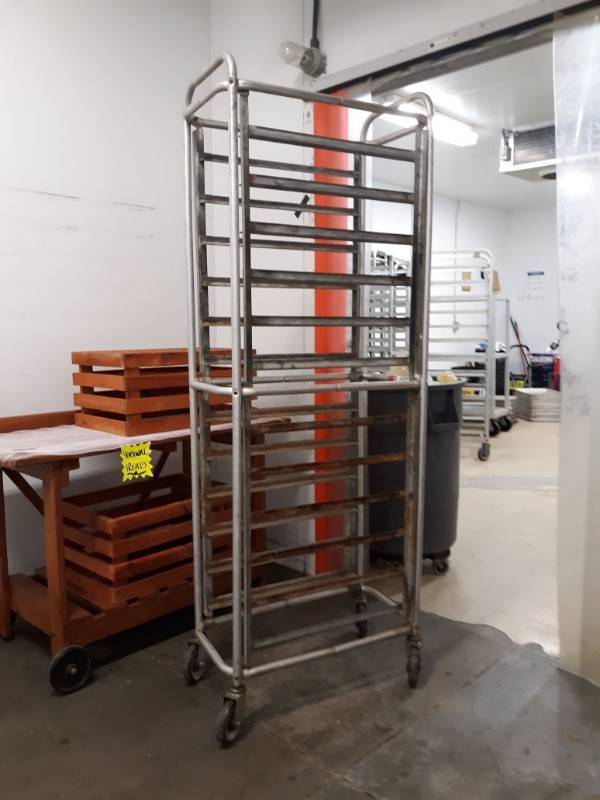 lot 2626 image: Rolling Metal sheet Pan Rack 15x27x74