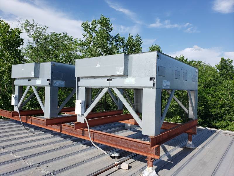 lot 2632 image: Keep Rite Rooftop refrigeration cooling unit