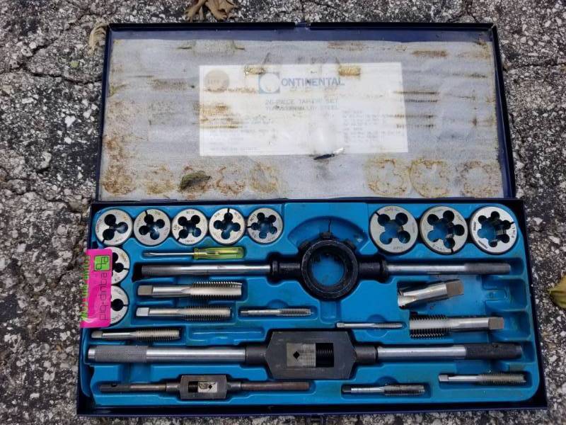 lot 821 image: Continental 26 Piece Tap Die Set