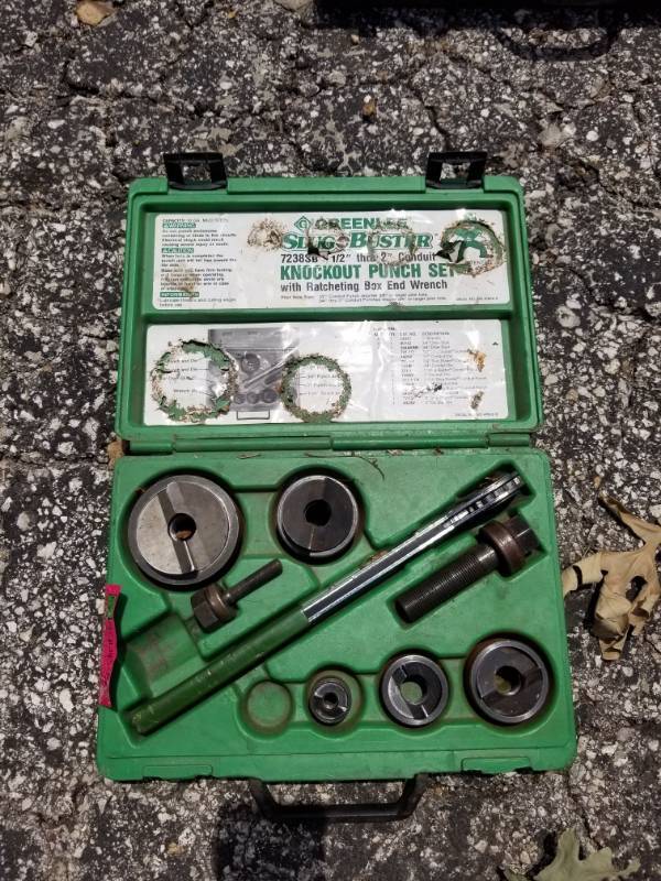 lot 839 image: Greenlee Knockout Punch Set 7238SB