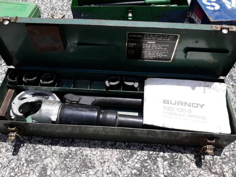 lot 841 image: Burndy Hypress 12 Ton Press #Y35