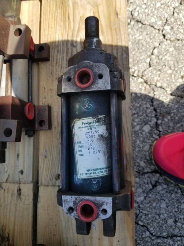 lot 1060 image: Peninsula Air Actuator CP3250