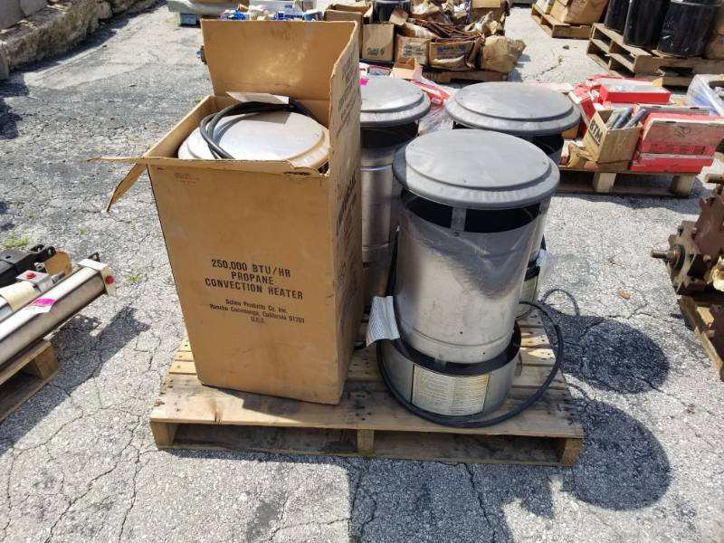 lot 1094 image: (4) 250,000 BTU Propane Convection Heaters